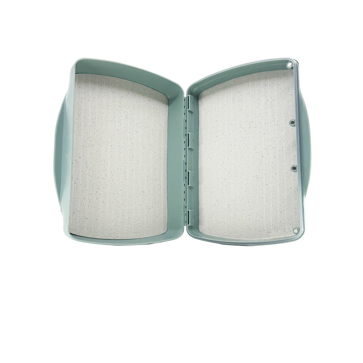 FishPond Tacky Pescador XL Fly Box overhead view of ribbed Dynamic Foam inserts