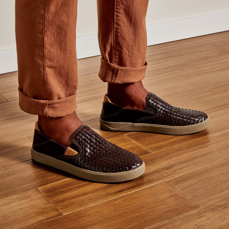 Dark brown OluKai Lae&