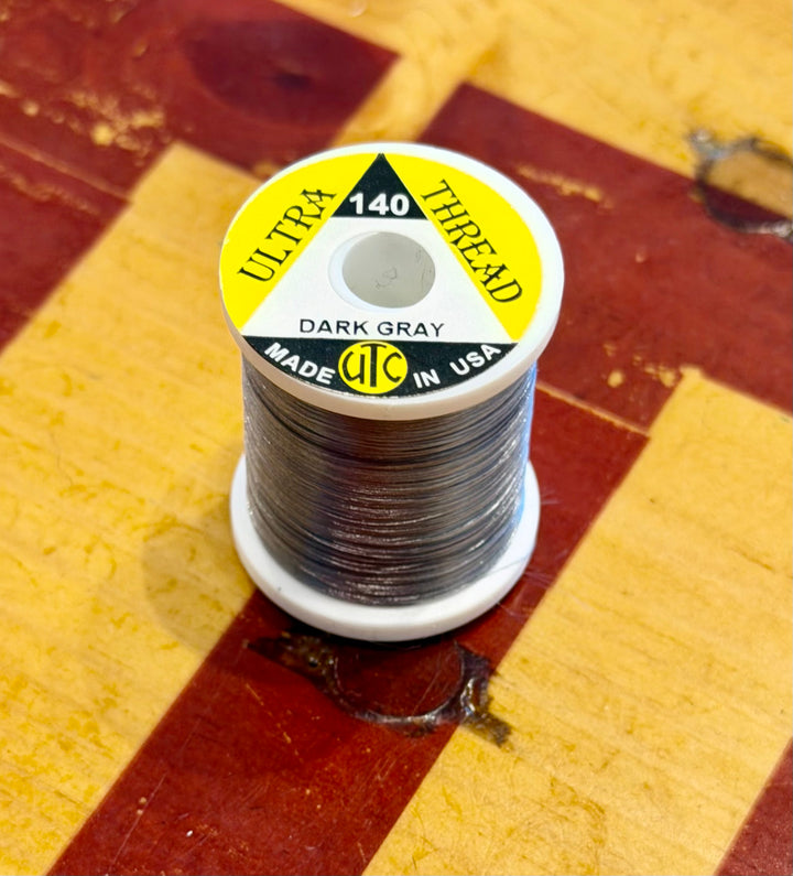 Dark Gray Wapsi Ultra 140 thread top-down view