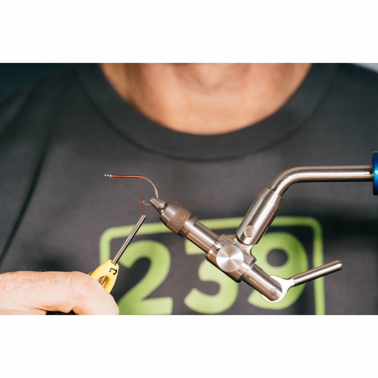 Wrapping red thread on Gamakatsu SL12S hook for DIY kit