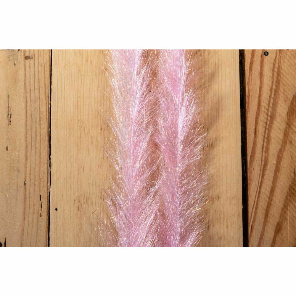 Light pink SF fiber dubbin brush for fly tying