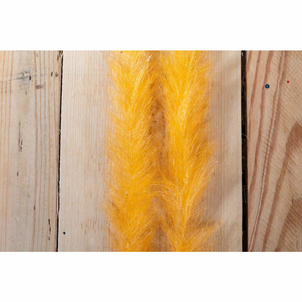 Orange SF Fiber dubbin brush for fly tying