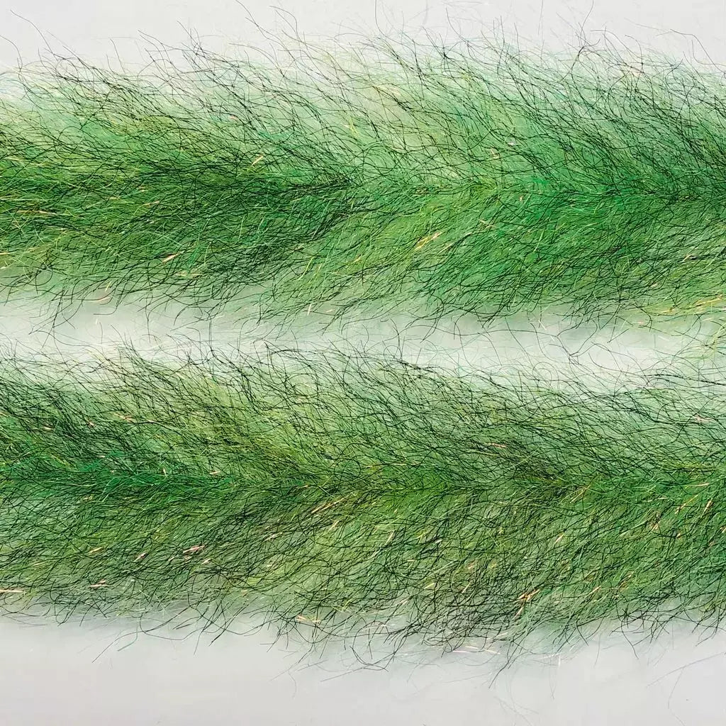 Seaweed green Flash Blend Baitfish Brush with translucent synthetic fibers and black strands for fly tying