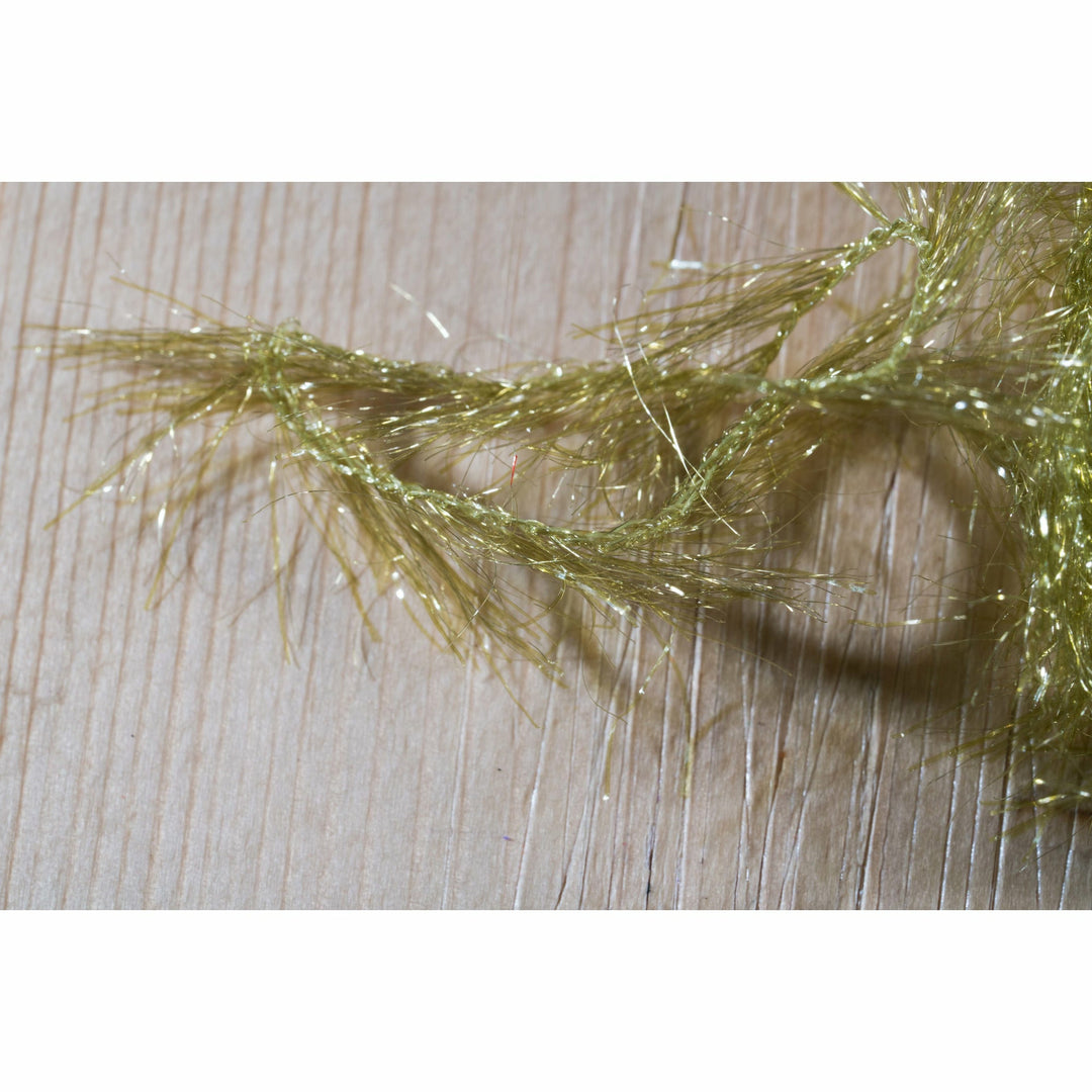 Olive Krystal Hackle fly tying material with reflective flash and twisted stem