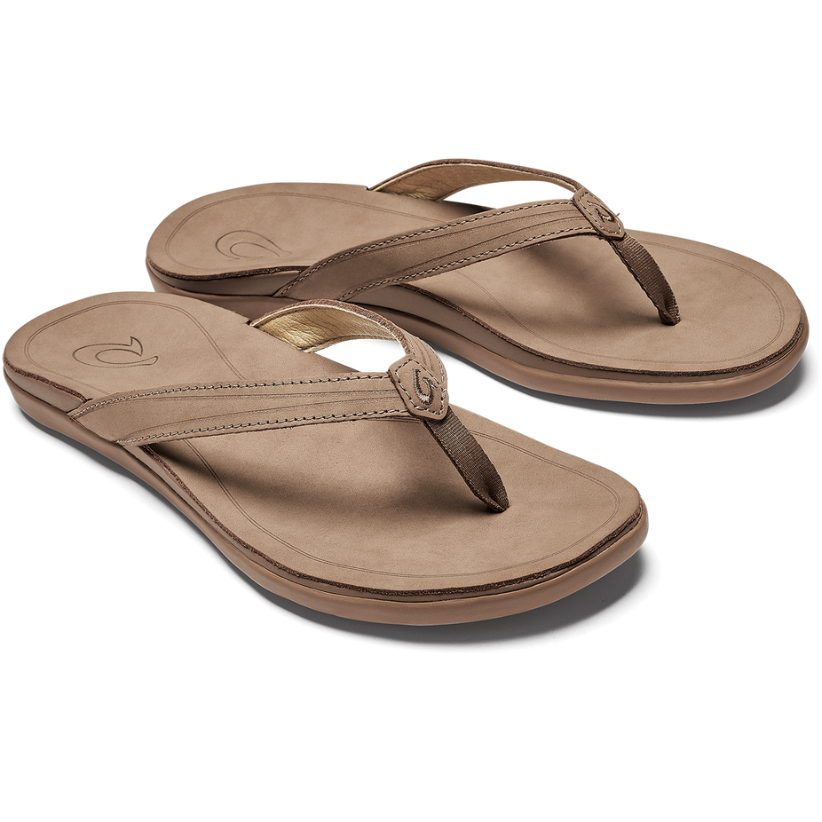 Olukai Aukai women's tan leather thong sandals with cushioned footbed