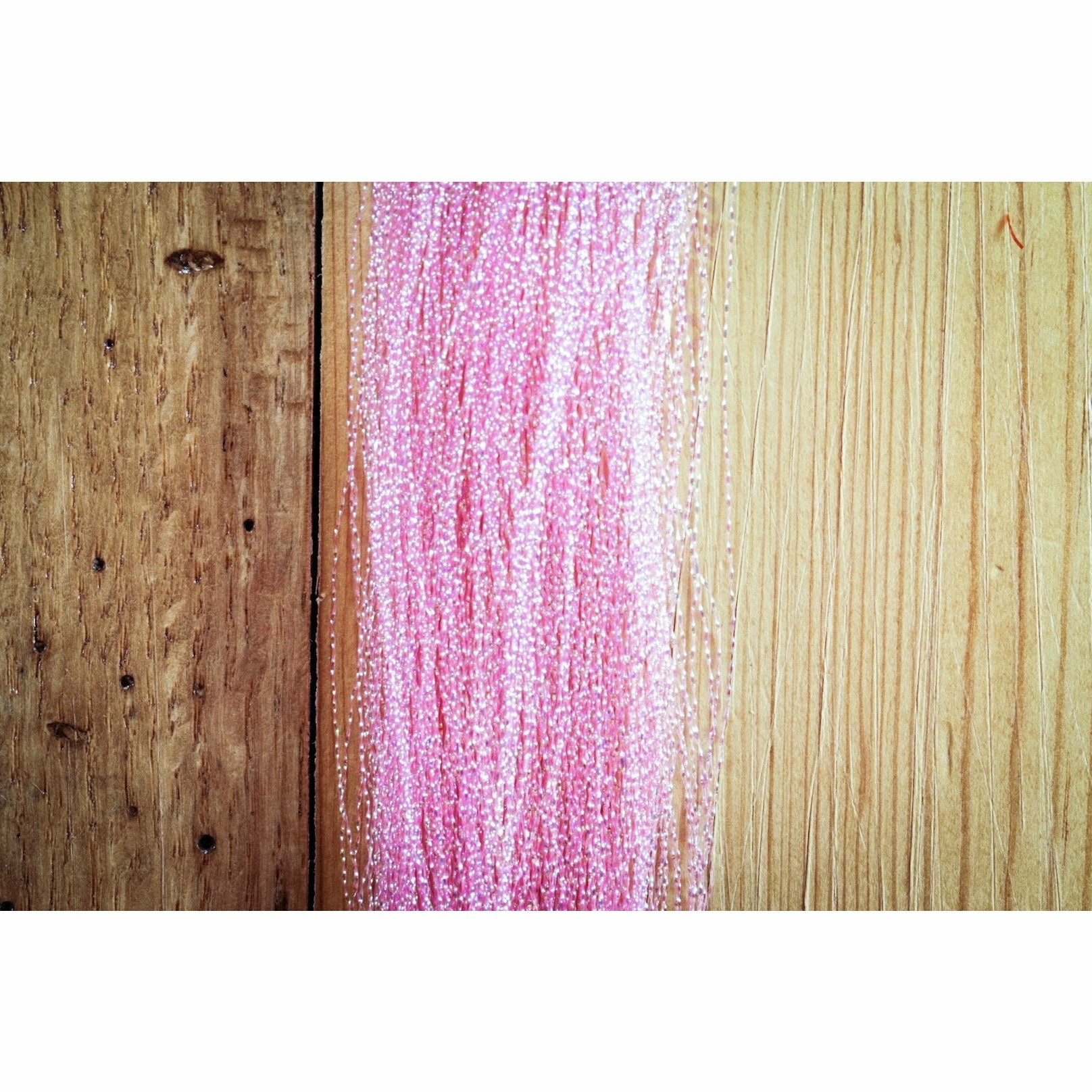 Krystal Flash (UV) - Bonefish Pink
